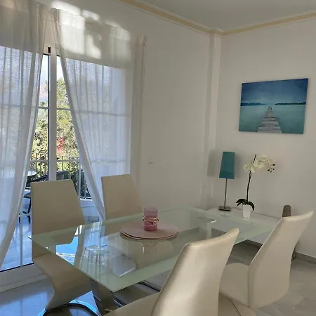 Golf With Seaview Apartment *